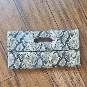 Hobo International Magnetic Clutch